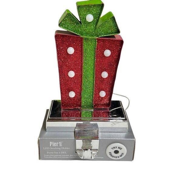 Pier1 Red & Green LED Light Up Christmas Gift Stocking Holder Hanger - Picture 1 of 10